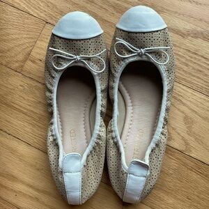 Restricted ballet flat shoes size 8